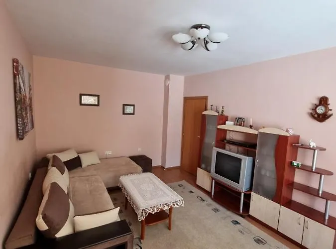 нашето място Apartamento Pomorie